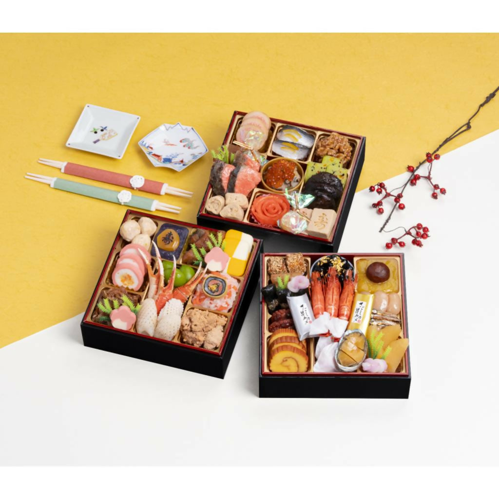 千賀屋謹製 迎春おせち料理「吉寿千」和風三段重 / 賞味期限2026年2月28日