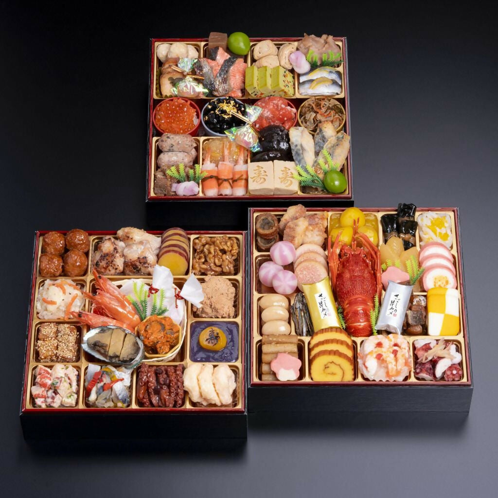 千賀屋謹製 迎春おせち料理「彩華千」和風三段重 / 賞味期限2026年2月28日