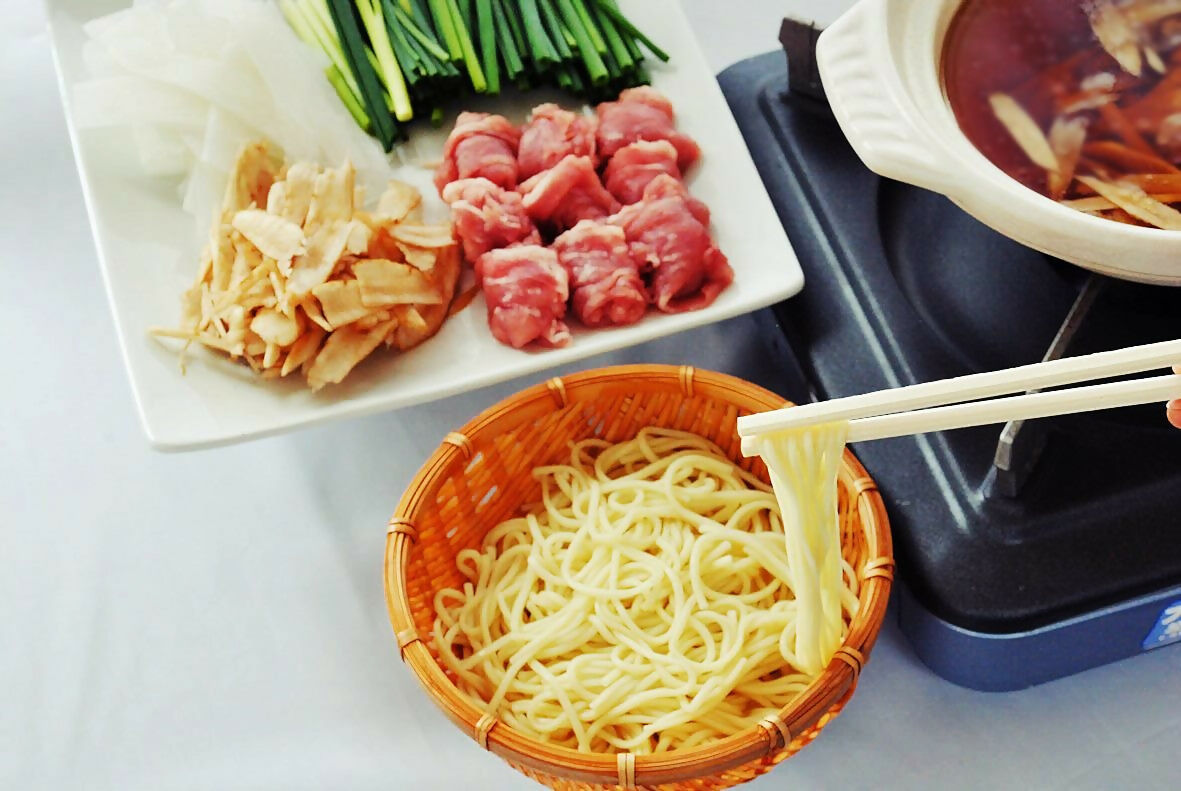 特製みそ味ラーメン！豚骨旨味で深いコク【3種のブレンド味噌　九州みそ味ラーメン（6人前）】セット