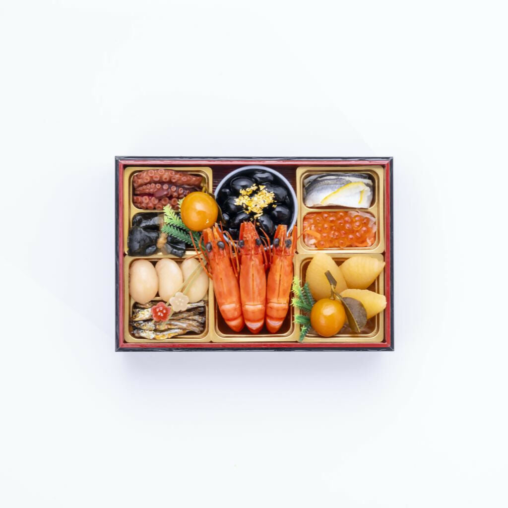 千賀屋謹製　迎春おせち料理「金千華」和風三段重 / 賞味期限2026年2月28日